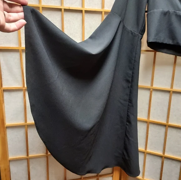 🦇 Nasty Gal Batwing Butterfly Wing Crop Junior's S Women's XS - Picture 5 of 5